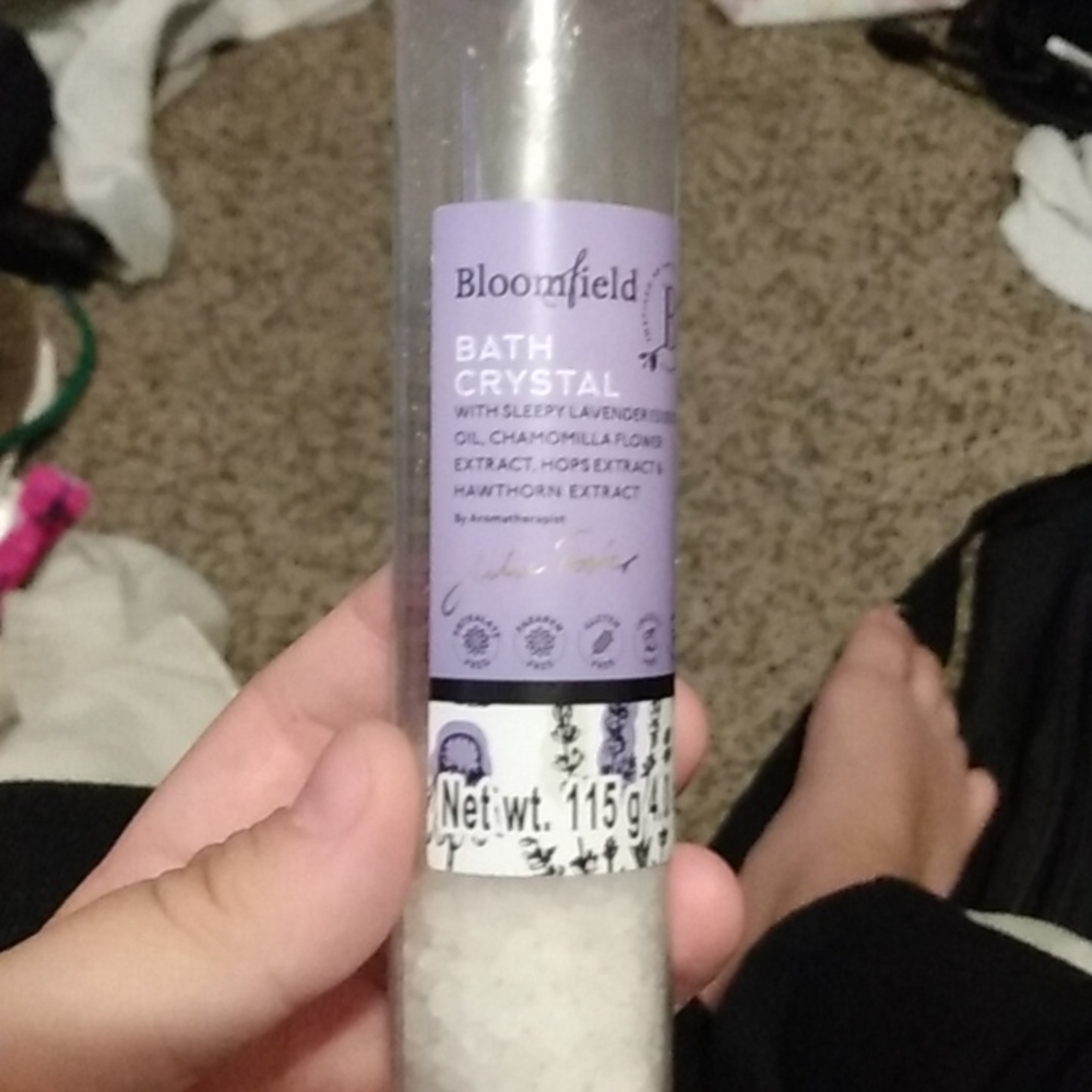 Bath crystal